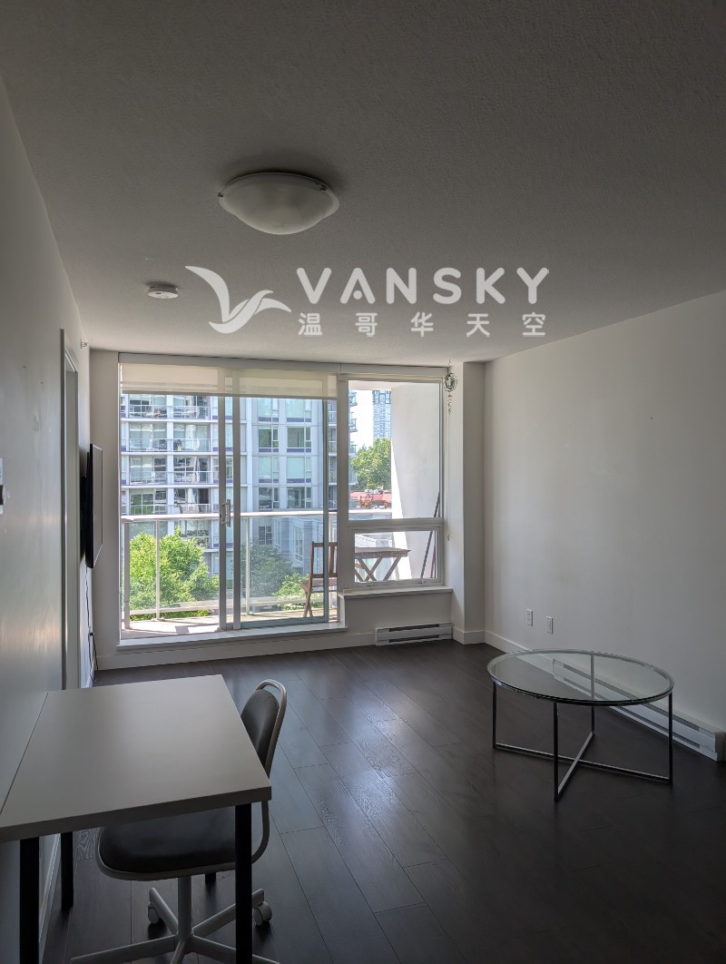 250606191859_607-Living Room Photo 1.jpg